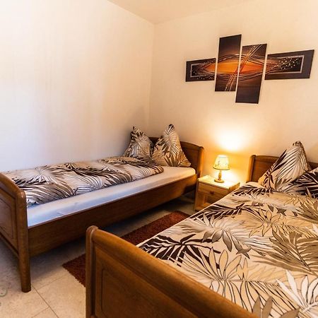 Haus Birchi, Fiesch 3.5-Zimmerwohnung Birchi Экстерьер фото